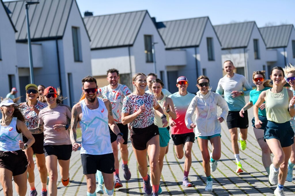 ASICS Fot. J. Prondzynski