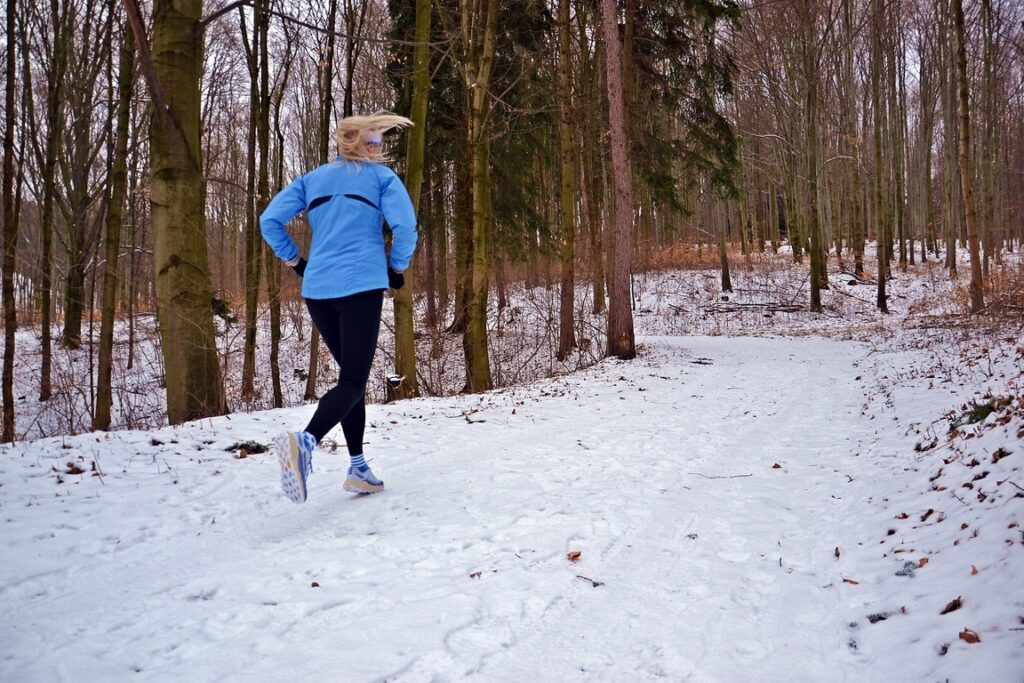 Zdjęcie nr 2. Czy Agility Peak 6 to but trailowy dla biegaczy, którzy po prostu chcą wyjść i pobiegać?