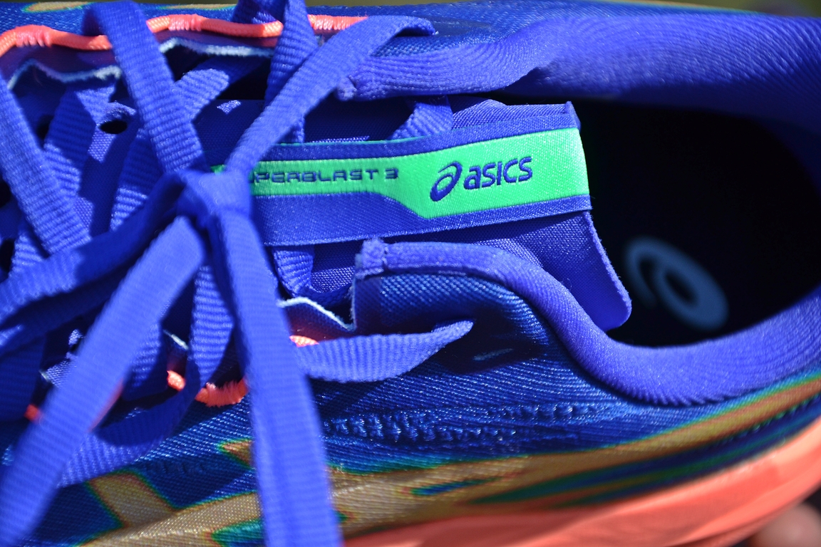 Im mniej kombinowania tym lepiej, czyli klasyczne wiązanie